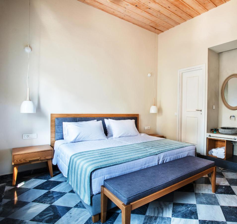 Hotel Off Ханья Экстерьер фото