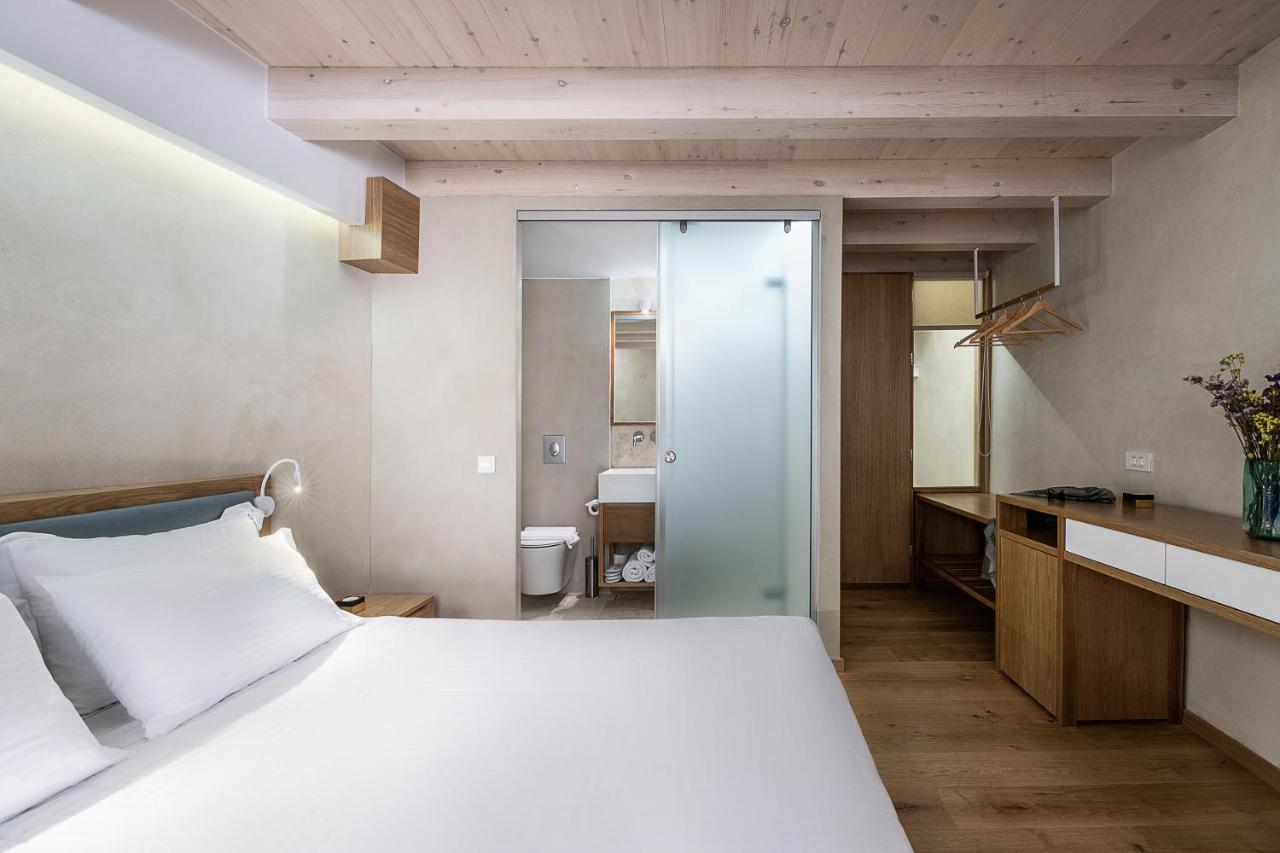 Hotel Off Ханья Экстерьер фото