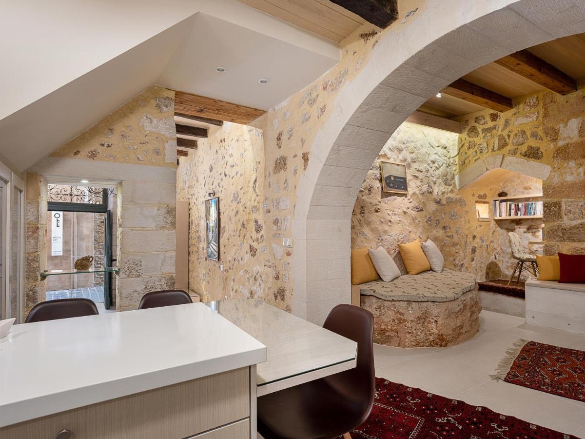 Hotel Off Ханья Экстерьер фото