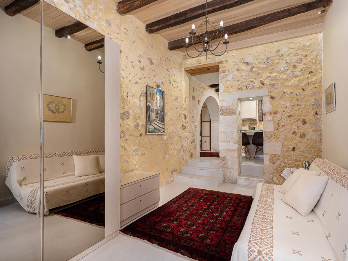 Hotel Off Ханья Экстерьер фото