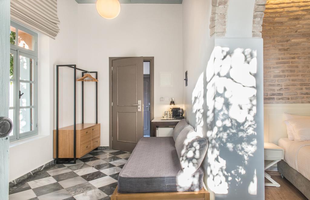 Hotel Off Ханья Экстерьер фото
