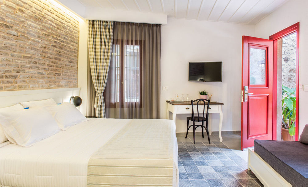 Hotel Off Ханья Экстерьер фото