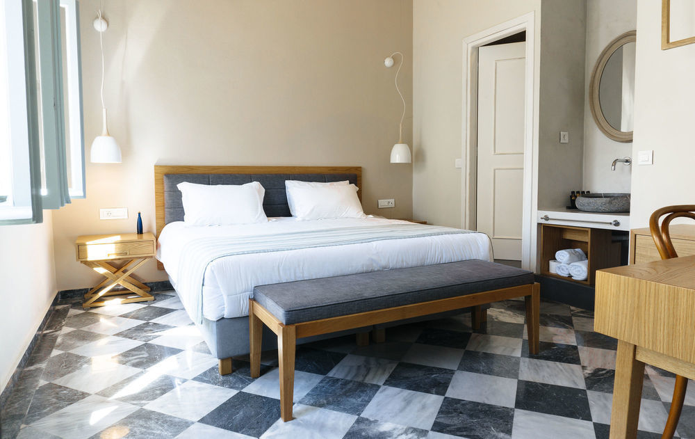 Hotel Off Ханья Экстерьер фото